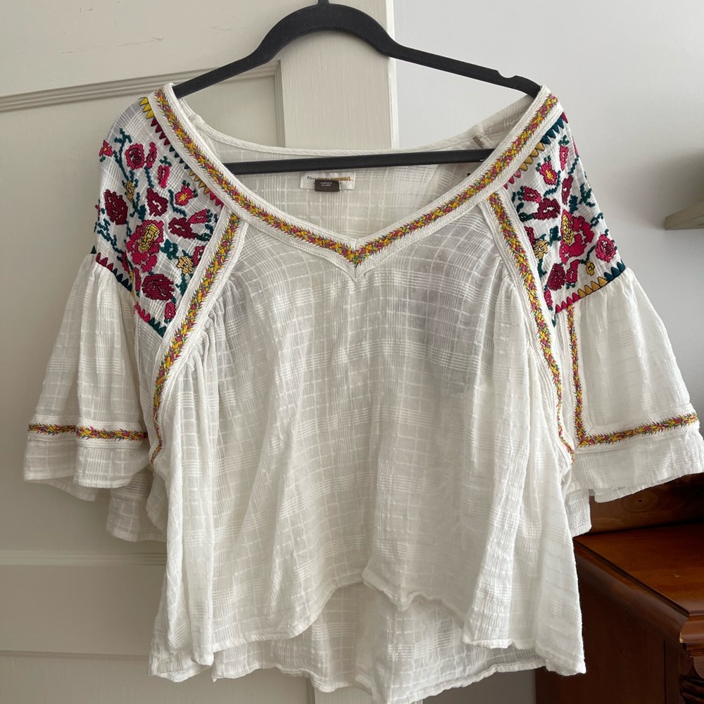 Anthropologie White Embroidered Peasant Blouse